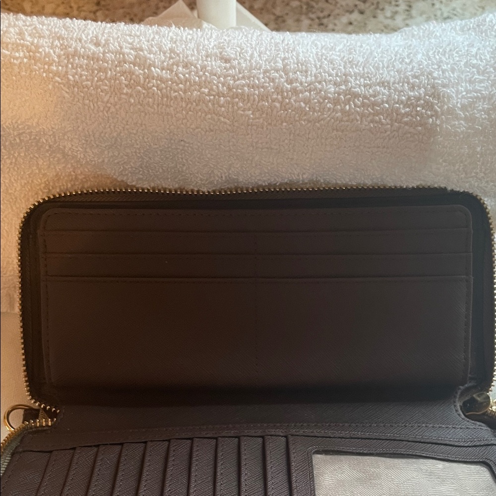 Michael Kors Tan and Beige:/Mocha Logo Wallet - Picture 7 of 14